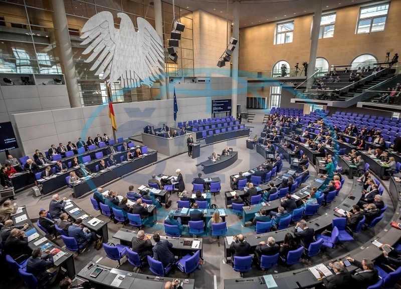 Německá policie kvůli úniku dat politiků zatkla mladého muže
